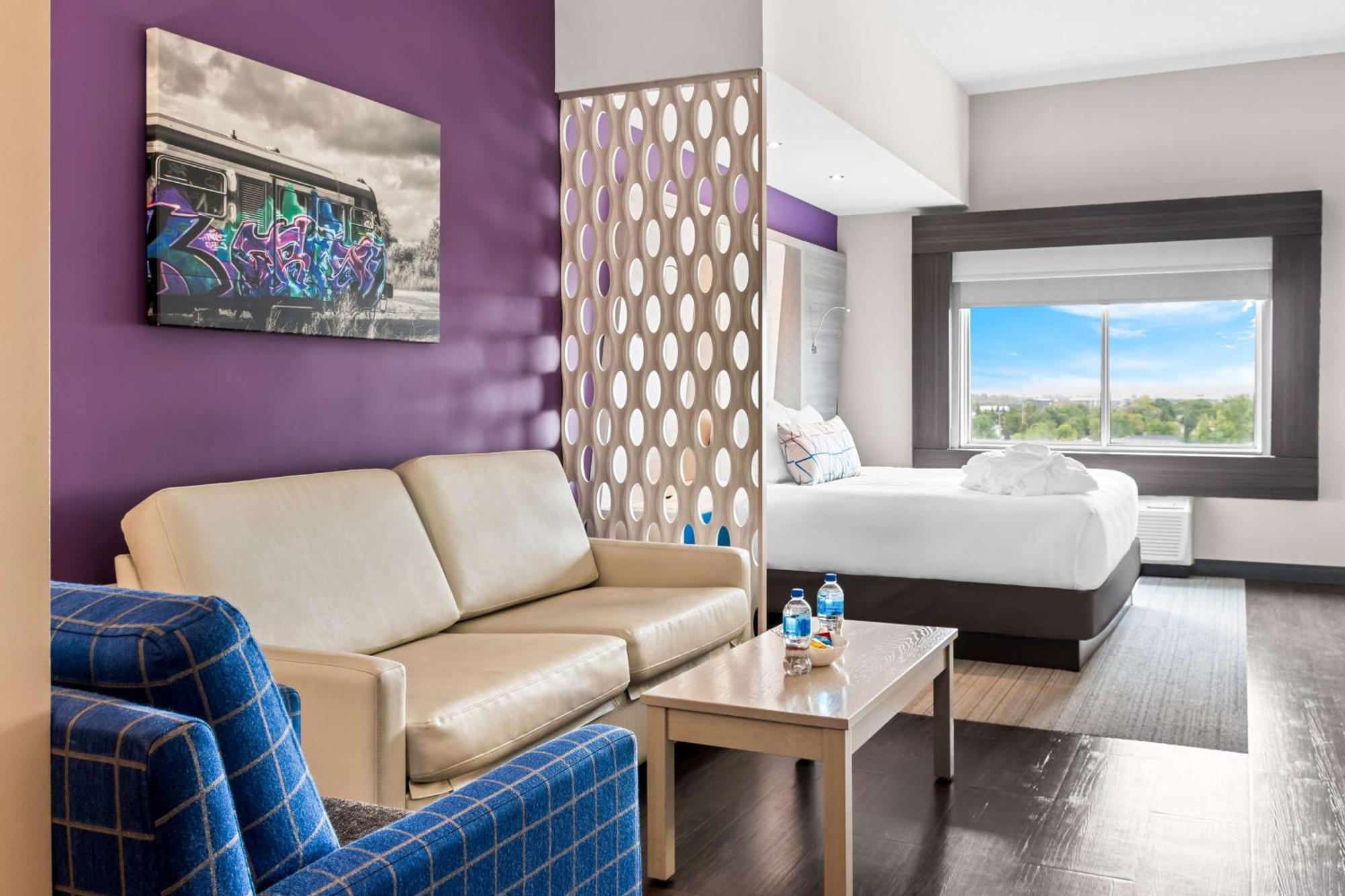Best Western Premier Winnipeg East Exterior photo